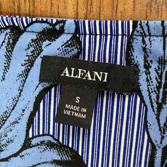 Alfani Sz Small Asymmetrical Hem Pullover Floral Tunic Blouse Blue Stretch EUC - Picture 2 of 7